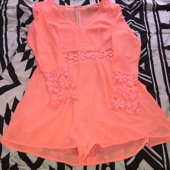 Romper - Picture 1 of 2